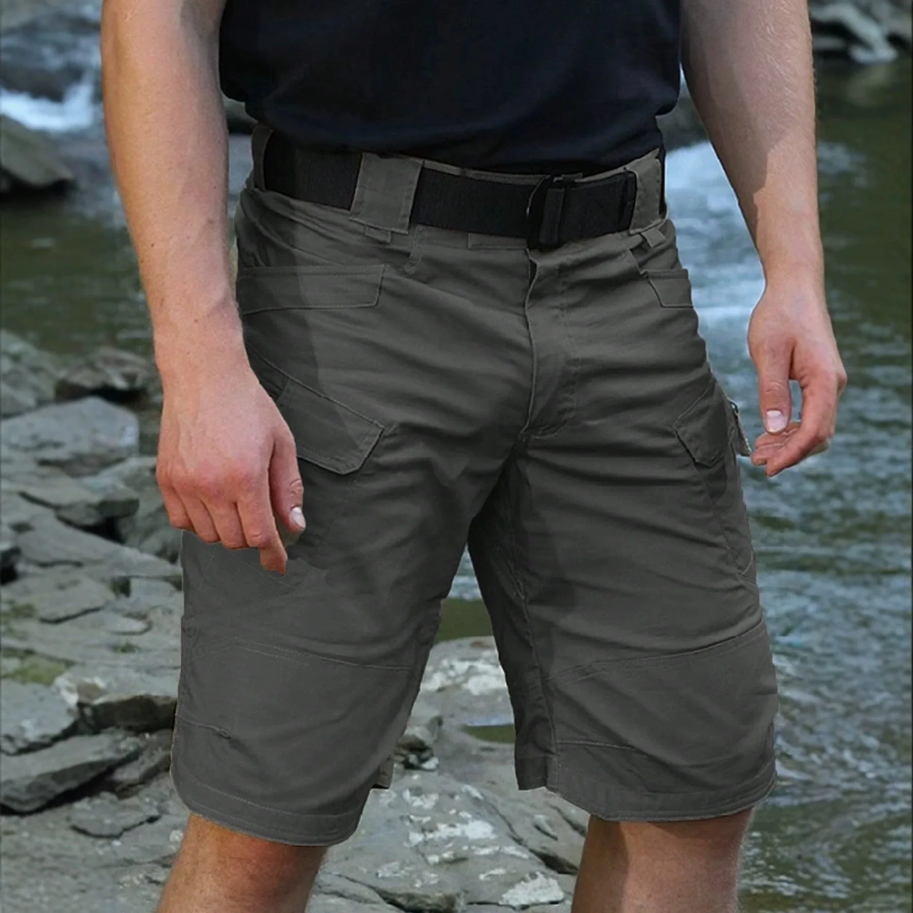Men's summer tactical work pants - military-style, fashionable pockets - suitable for casual wear, hiking and work.
Men's summer tactical work pants - military-style, fashionable pockets - suitable for casual wear, hiking and work.
