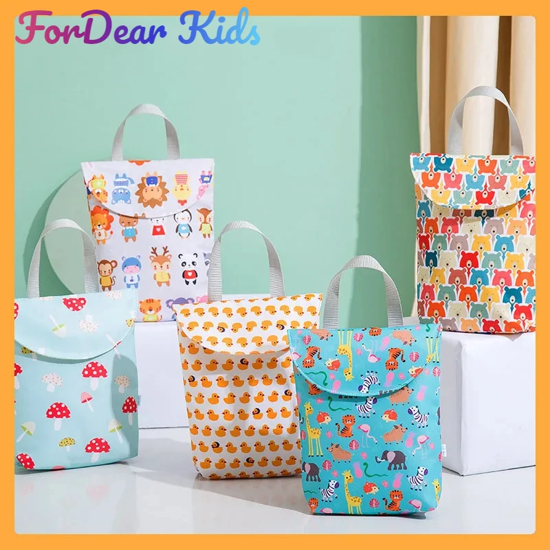 Multifunctional Baby Diaper Bags Reusable Waterproof Diaper Wetbags Organizer Portable Capacity Travel Nappy Bag Mommy Bag
Multifunctional Baby Diaper Bags Reusable Waterproof Diaper Wetbags Organizer Portable Capacity Travel Nappy Bag Mommy Bag