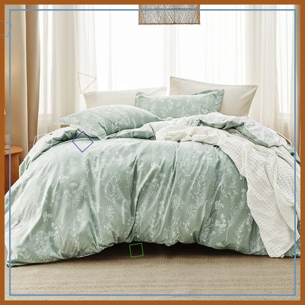 Комплект постельного белья Twin/Twin XL цвета шалфейно-зеленый, 2 предмета: двустороннее одеяло с цветочным принтом и наволочка.
Комплект постельного белья Twin/Twin XL цвета шалфейно-зеленый, 2 предмета: двустороннее одеяло с цветочным принтом и наволочка.