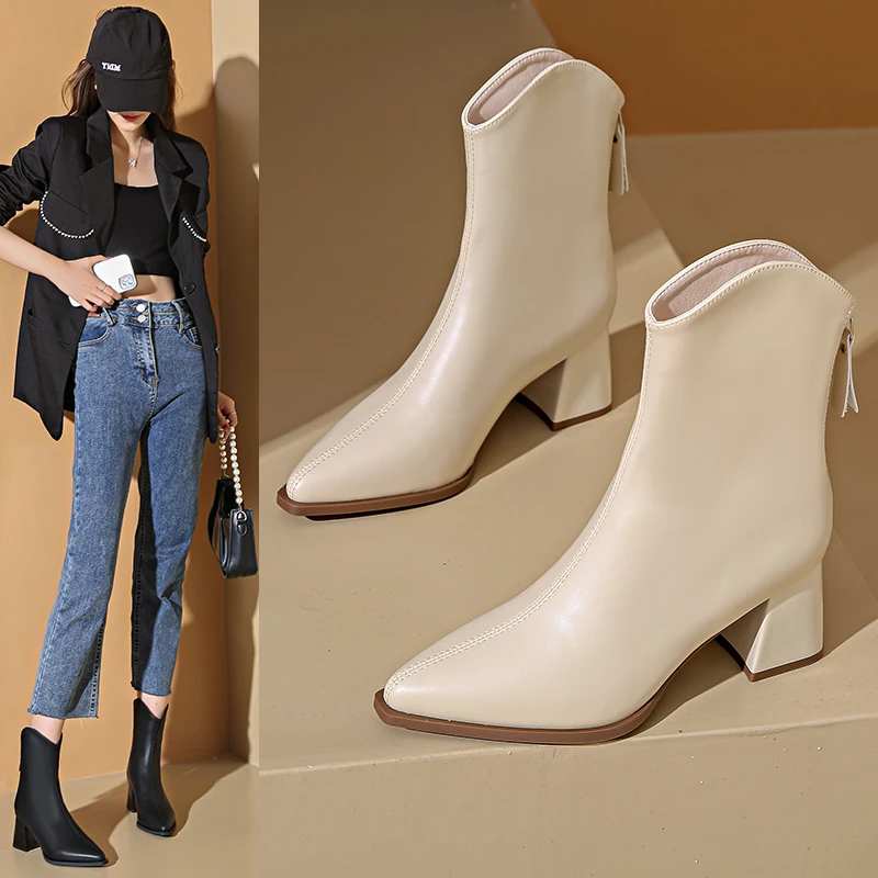 Women's Black Mid-Calf Boots - Fashionable Leather Boots, Trendy & Comfortable for Autumn, Winter & Casual Outfits
Women's Black Mid-Calf Boots - Fashionable Leather Boots, Trendy & Comfortable for Autumn, Winter & Casual Outfits