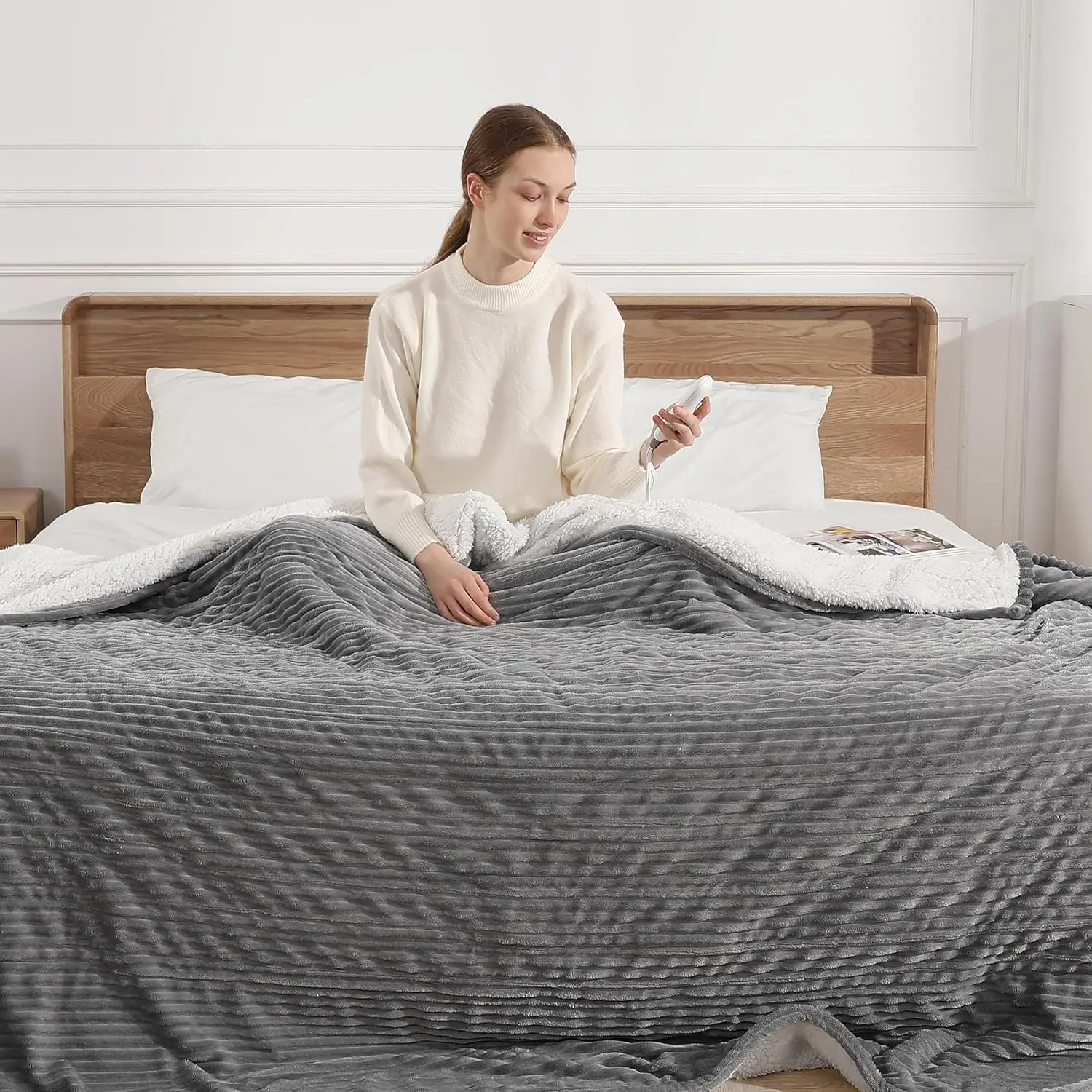 Electric Full Size Heated Blanket with 5 Heat Settings, Auto Off & Overheat Protection, Machine Washable Light Grey
Electric Full Size Heated Blanket with 5 Heat Settings, Auto Off & Overheat Protection, Machine Washable Light Grey