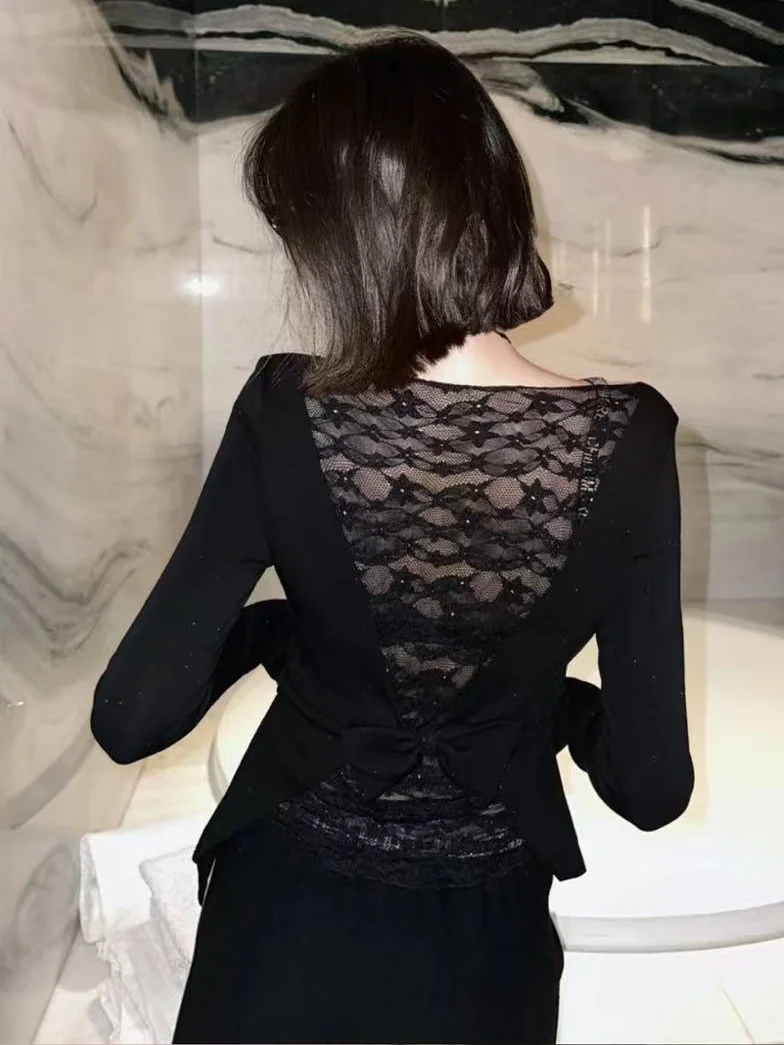 Женская базовая футболка с длинным рукавом и кружевным дизайном, модный топ для осеннего сезона
Женская базовая футболка с длинным рукавом и кружевным дизайном, модный топ для осеннего сезона