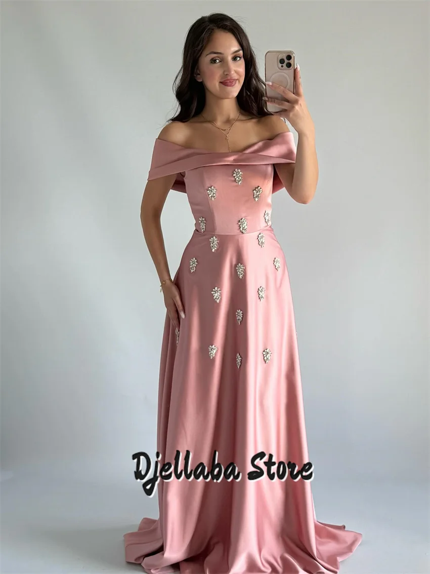 Customized Dust Pink Evening Dresses Off The Shoulder Rhinestone Beading A-Line Prom Gown Modern Long Sweep Train Party Dress
Customized Dust Pink Evening Dresses Off The Shoulder Rhinestone Beading A-Line Prom Gown Modern Long Sweep Train Party Dress