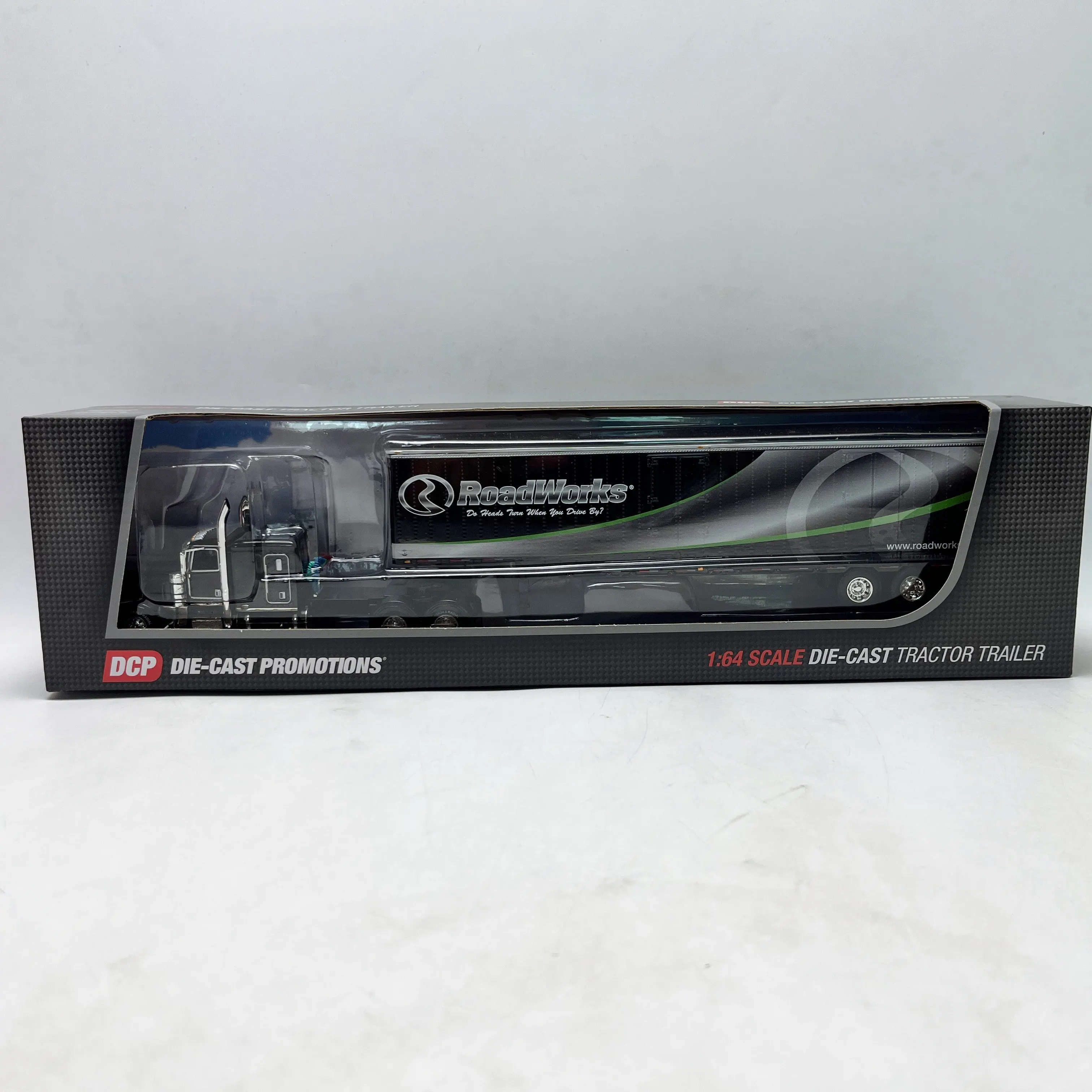 Масштабная модель грузовика-тягача Diecast DCP 1/64 из сплава для дорожных работ
Масштабная модель грузовика-тягача Diecast DCP 1/64 из сплава для дорожных работ