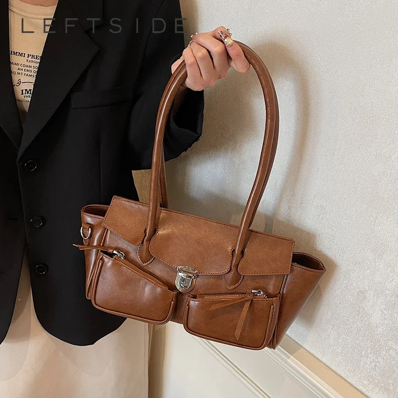 LEFTSIDE Small PU Leather Underarm Bags for Women 2024 Winter Y2K New Trend Retro Female Fashion Shoulder Tote Bag Handbags
LEFTSIDE Small PU Leather Underarm Bags for Women 2024 Winter Y2K New Trend Retro Female Fashion Shoulder Tote Bag Handbags