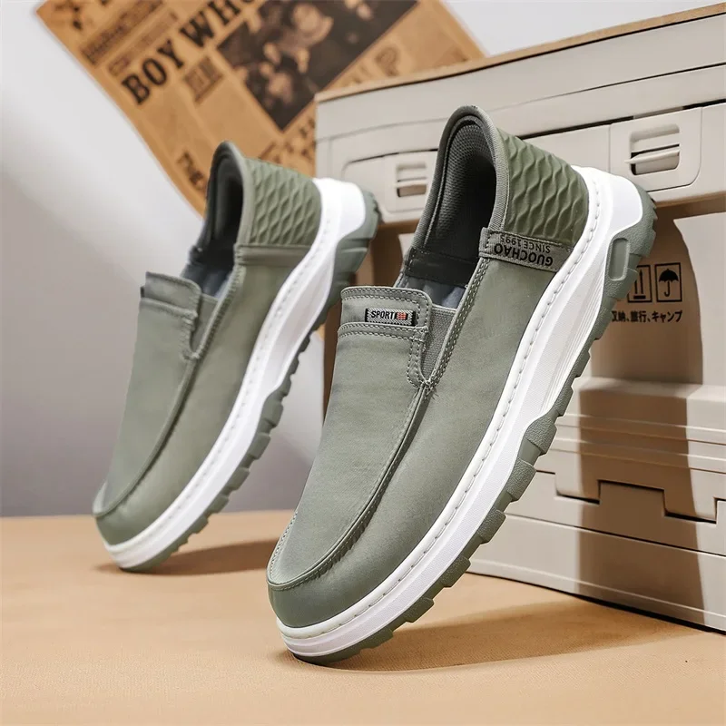 Summer Light Comfort Men's Loafers Soft Sole Breathable Casual Shoes for Men Fashion Outdoor Sneakers Cloth Shoes Zapatos Hombre
Summer Light Comfort Men's Loafers Soft Sole Breathable Casual Shoes for Men Fashion Outdoor Sneakers Cloth Shoes Zapatos Hombre