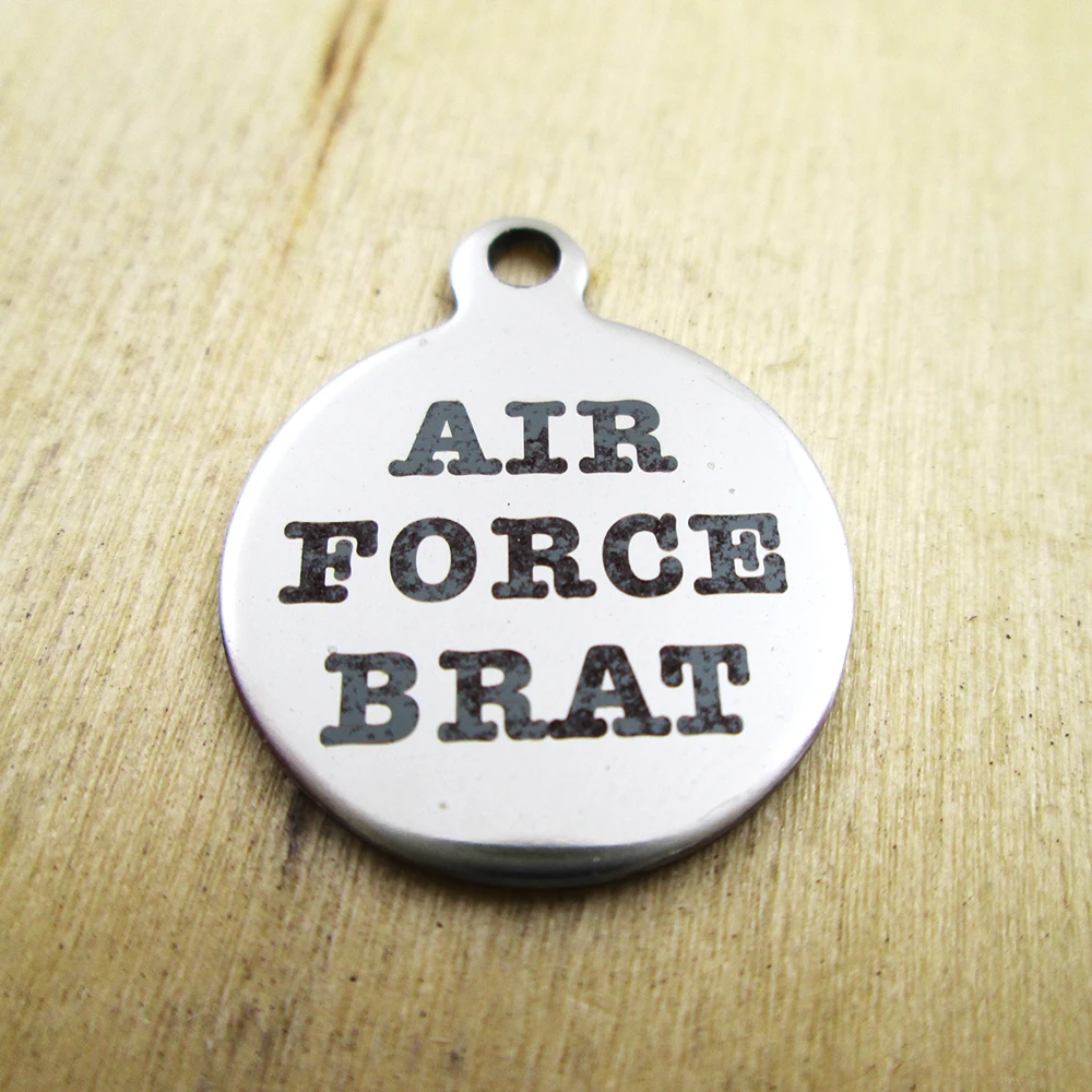 20 шт.-подвески AIR FORCE BRAT с лазерной гравировкой, индивидуальные подвески-подвески «сделай сам»
20 шт.-подвески AIR FORCE BRAT с лазерной гравировкой, индивидуальные подвески-подвески «сделай сам»
