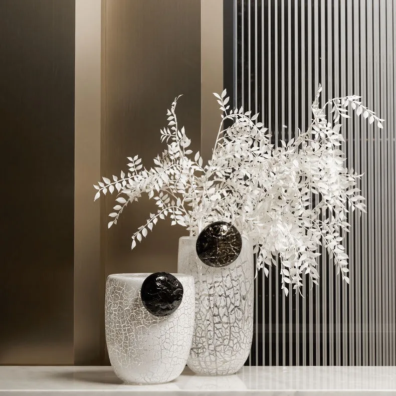 Modern simple white crack glazed vase Modern simple home living room entrance model room
Modern simple white crack glazed vase Modern simple home living room entrance model room
