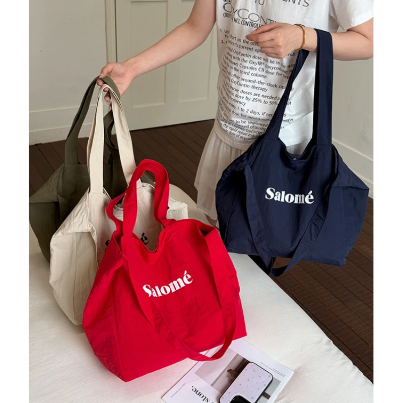 Korean Ins Style Single Strap Crossbody Bag Minimalist Canvas Tote Large Capacity Casual Daily Use Trendy Women's Shoulder Bag
Korean Ins Style Single Strap Crossbody Bag Minimalist Canvas Tote Large Capacity Casual Daily Use Trendy Women's Shoulder Bag