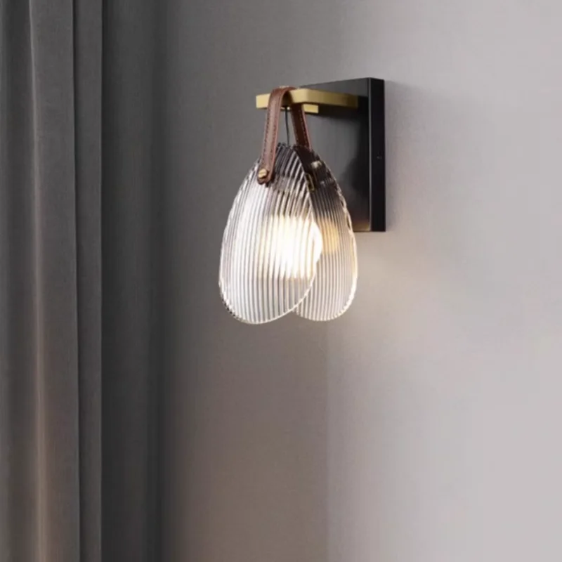 Luxery Glass Luster in Glass of Luxe Bedside Light Pendant Light Indoor Home Decorative Fixture for Bedroom Living Room Office
Luxery Glass Luster in Glass of Luxe Bedside Light Pendant Light Indoor Home Decorative Fixture for Bedroom Living Room Office