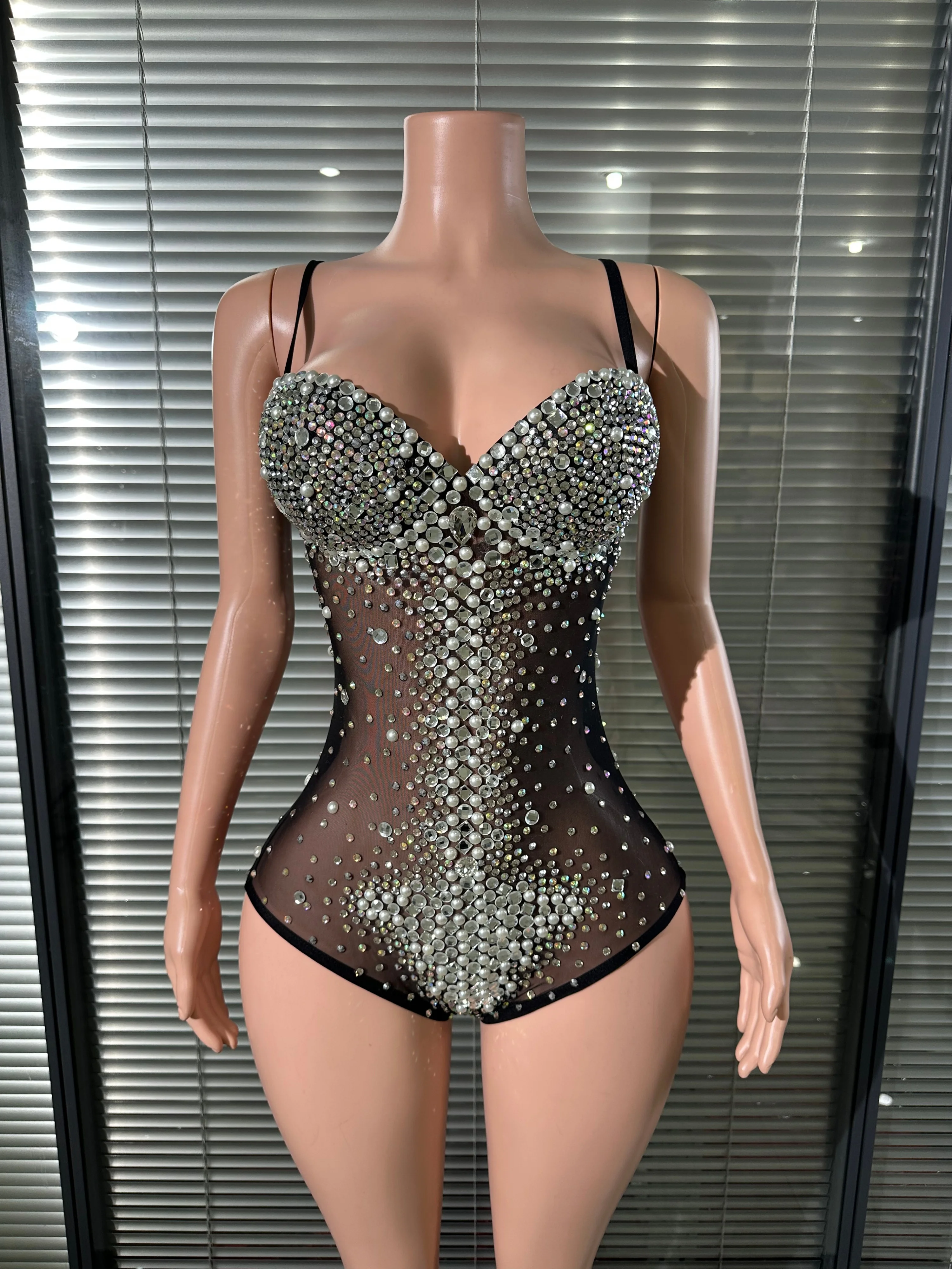 Sexy Black Sheer Mesh Rhinestone Bodysuit Women Spaghetti Strap Sweetheart Neck Bodycon Outfit Nightclub Party Costume
Sexy Black Sheer Mesh Rhinestone Bodysuit Women Spaghetti Strap Sweetheart Neck Bodycon Outfit Nightclub Party Costume