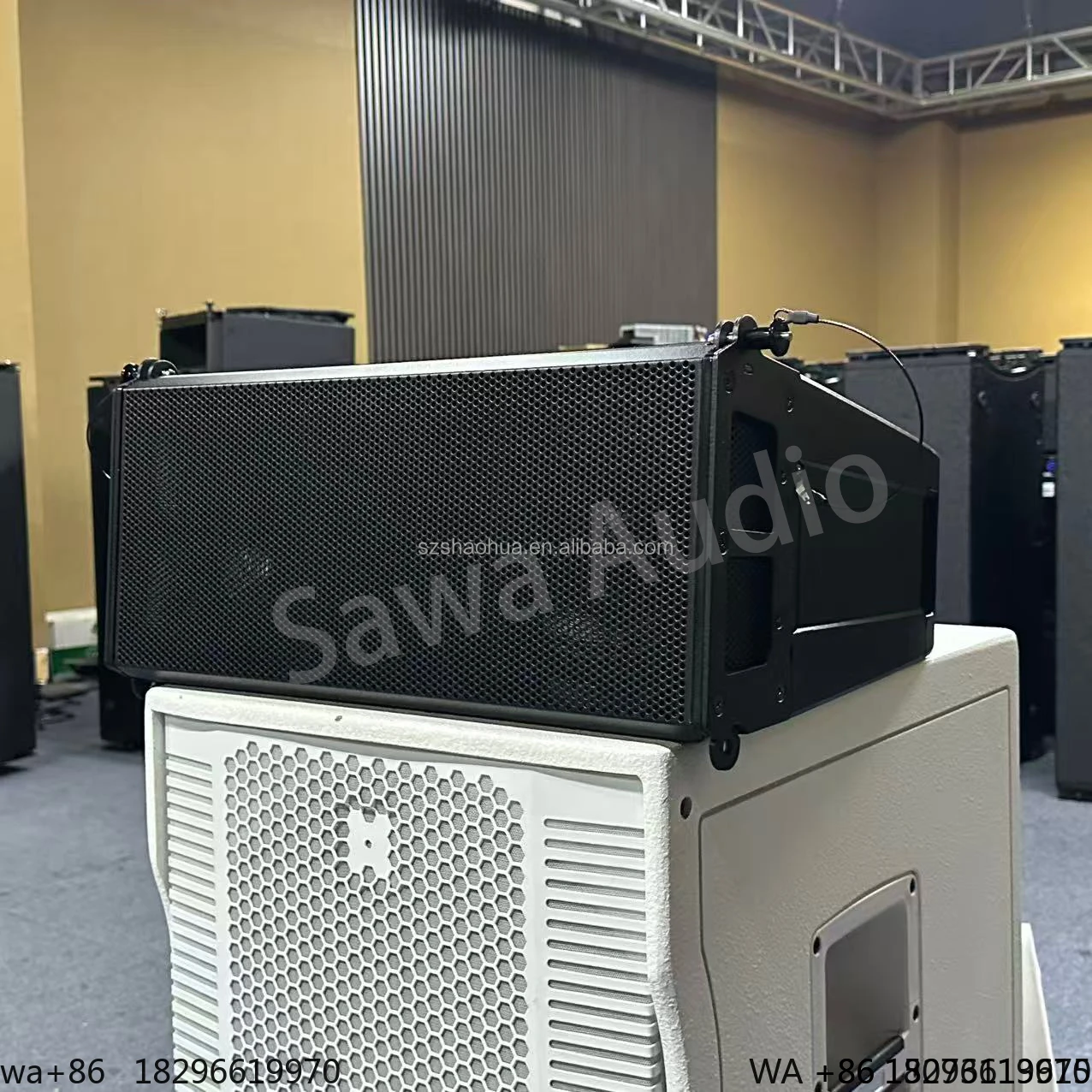 Dual 6 Inch 2 Way Active Line Array Speakers DJ Stage Sound System Outdoor Audio Passive Powered
Dual 6 Inch 2 Way Active Line Array Speakers DJ Stage Sound System Outdoor Audio Passive Powered