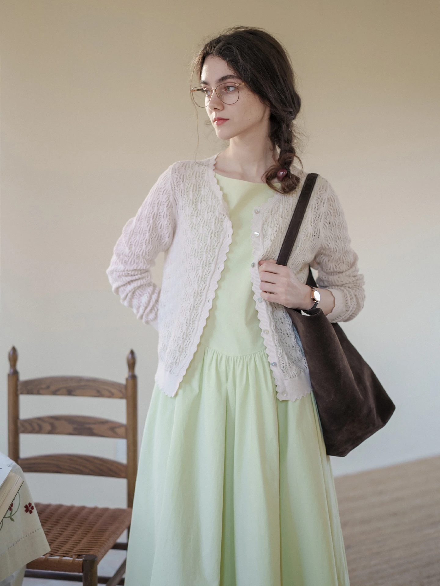 MarchNoon Hollow out Knitted Sweater Cotton Wool Basic Thin round Neck Open Cardigan Lightweight Sun Protection Outerwear
MarchNoon Hollow out Knitted Sweater Cotton Wool Basic Thin round Neck Open Cardigan Lightweight Sun Protection Outerwear