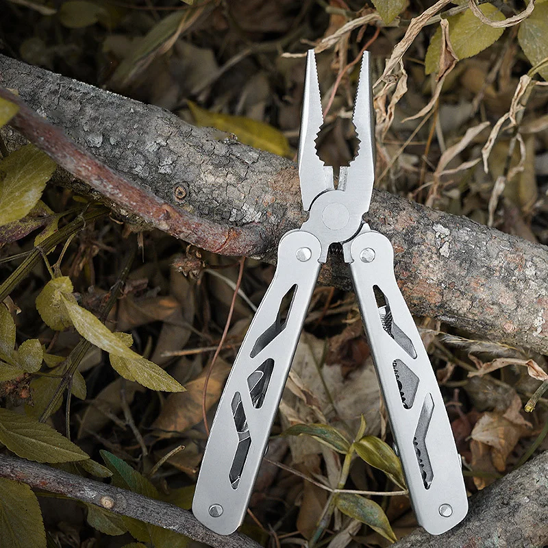 Многофункциональные плоскогубцы, складные плоскогубцы, портативные складные уличные многофункциональные инструменты для ремонта в комплекте с нейлоновым чехлом
Многофункциональные плоскогубцы, складные плоскогубцы, портативные складные уличные многофункциональные инструменты для ремонта в комплекте с нейлоновым чехлом