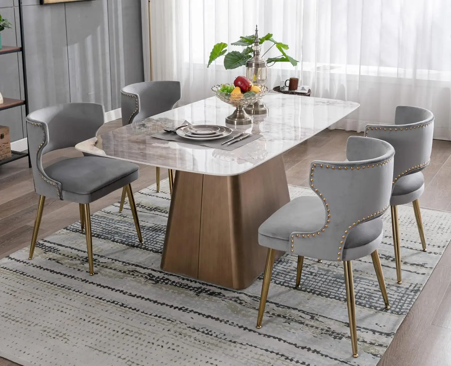 Velvet Dining Chairs Set of 4 Comfy Upholstered Dining Room Chairs with Gold Metal Legs Modern Accent Kitchen Chairs
Velvet Dining Chairs Set of 4 Comfy Upholstered Dining Room Chairs with Gold Metal Legs Modern Accent Kitchen Chairs