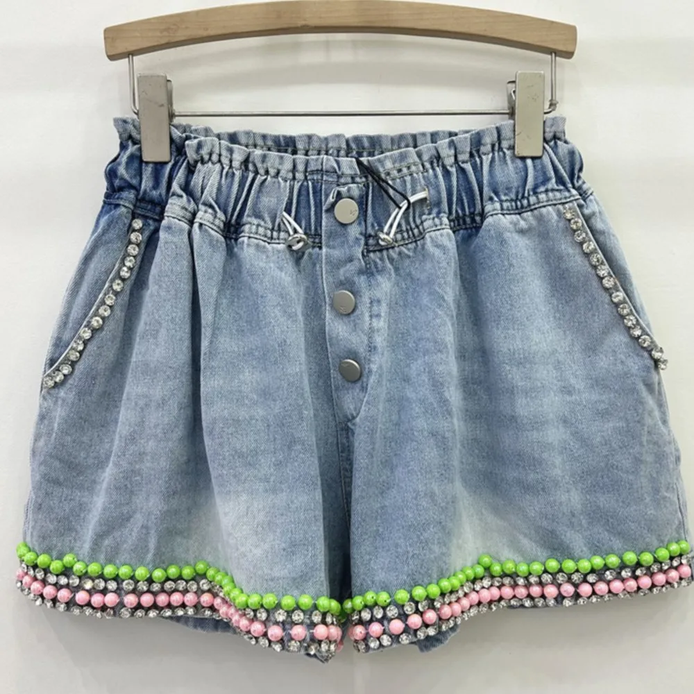 summer new color bead diamond high waist slimming wide leg women's denim shorts
summer new color bead diamond high waist slimming wide leg women's denim shorts