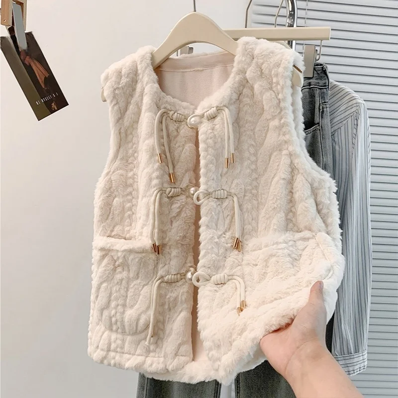 Warmth Non-Sleeve Vest Outerwear Top for plus Size Women Autumn Winter New Style Commute Style round Neck Thick Material
Warmth Non-Sleeve Vest Outerwear Top for plus Size Women Autumn Winter New Style Commute Style round Neck Thick Material