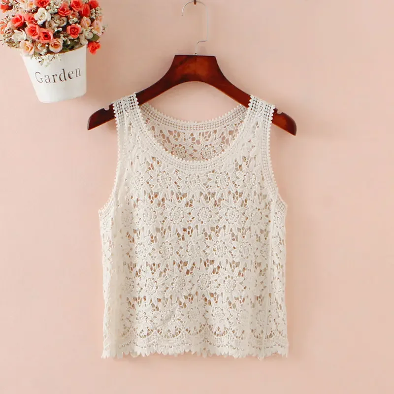 Woman Hollow Out Lace Camisole Shirt Female Loose Simple Inner Base Shirt Top Ladies Sleeveless Tank Top T Shirt Vest Tank G49
Woman Hollow Out Lace Camisole Shirt Female Loose Simple Inner Base Shirt Top Ladies Sleeveless Tank Top T Shirt Vest Tank G49