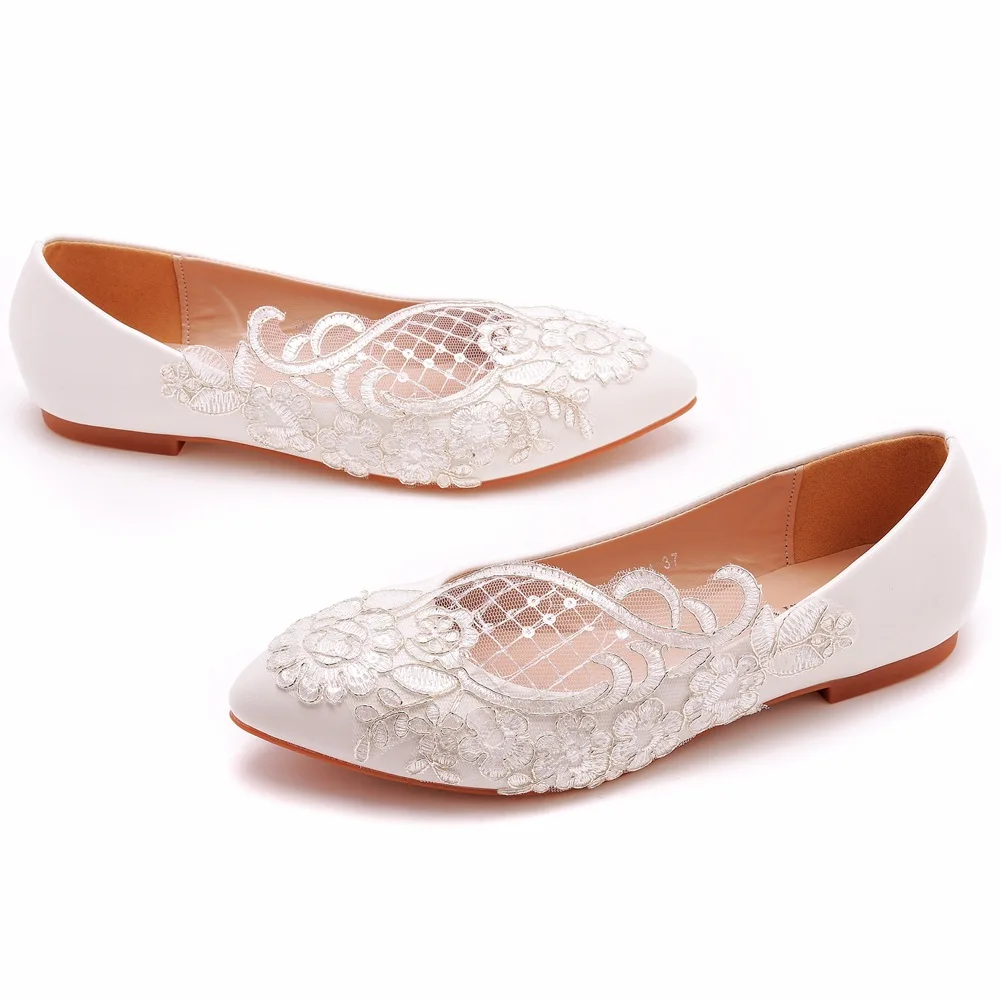 Туфли свадебные Bloomsteps Plus Size, белые, на плоской подошве, с кружевом, остроносые, повседневные, для невесты
Туфли свадебные Bloomsteps Plus Size, белые, на плоской подошве, с кружевом, остроносые, повседневные, для невесты