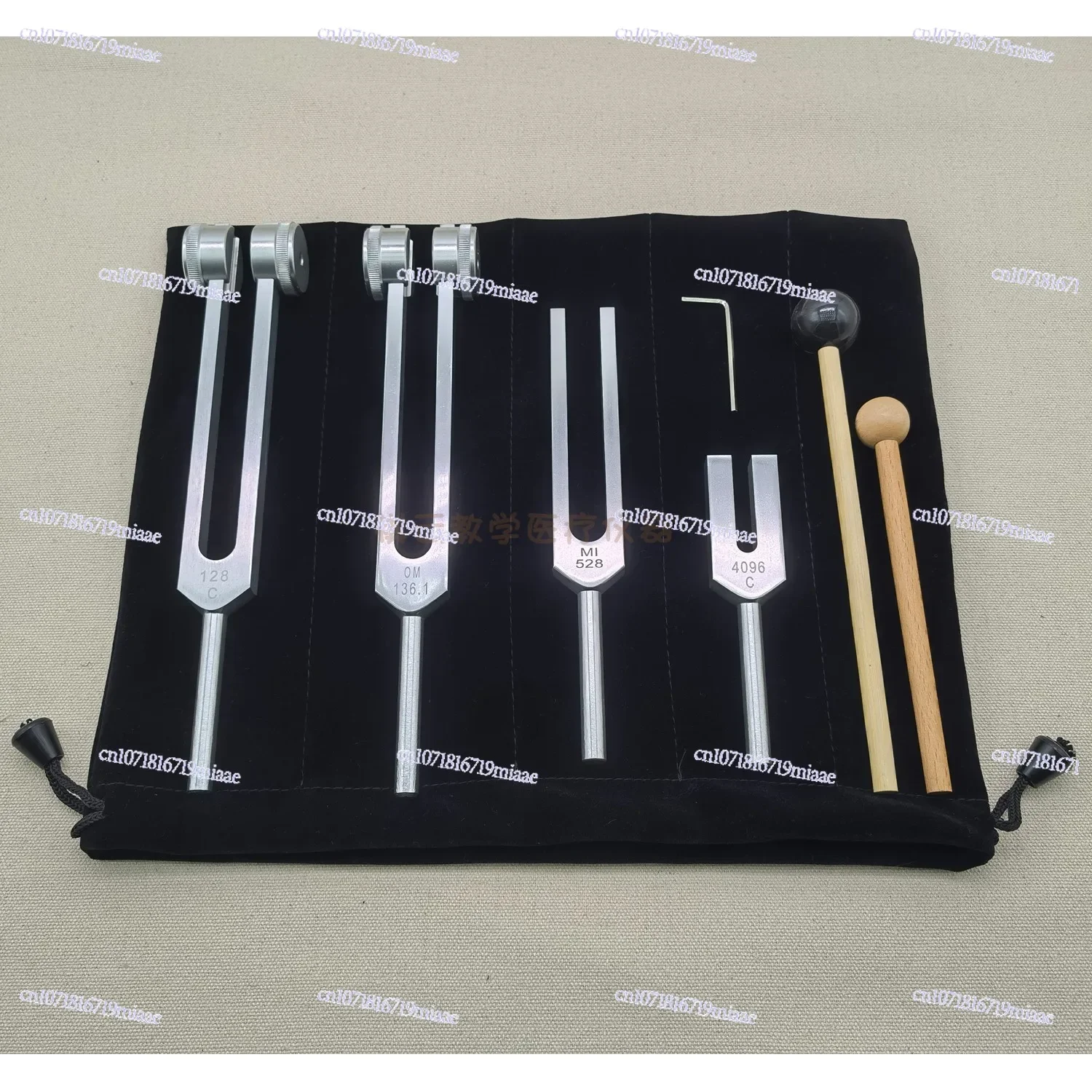 Aluminum Tuning Fork Musical Healing 528HZ 136 1HZ 128HZ 4096 Medical Diapason Therapy Harmonizer Tuning Forks Set Accessories
Aluminum Tuning Fork Musical Healing 528HZ 136 1HZ 128HZ 4096 Medical Diapason Therapy Harmonizer Tuning Forks Set Accessories