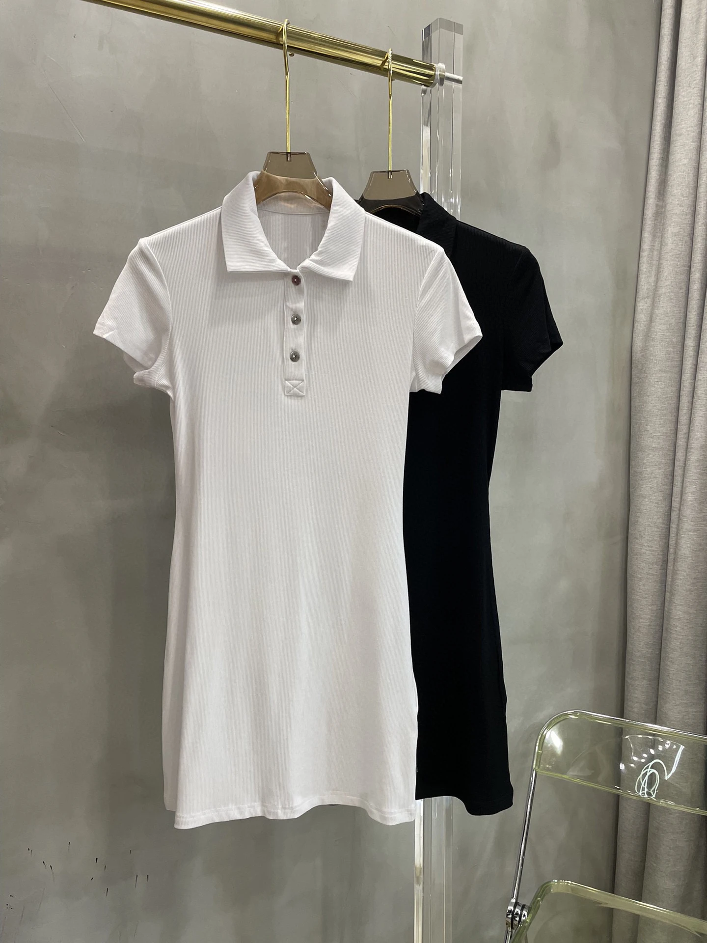 Dress, lapel design, high quality, fashion temperament, slim and thin 2023 autumn women's new hot
Dress, lapel design, high quality, fashion temperament, slim and thin 2023 autumn women's new hot