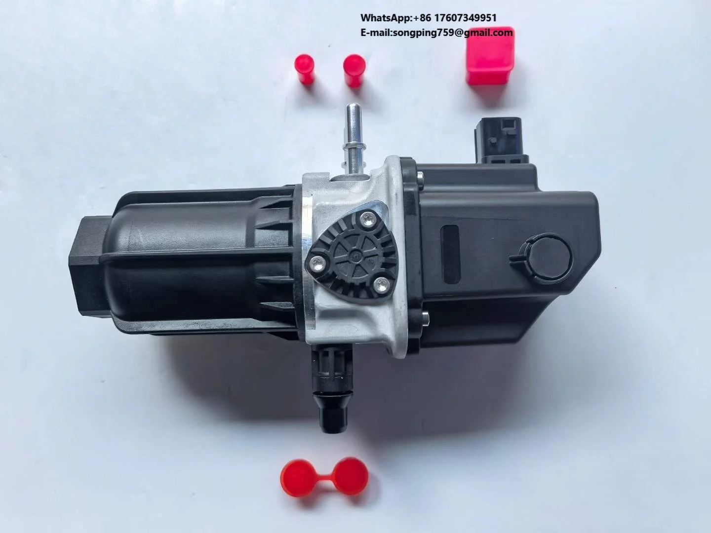 Brand New Diesel Engine Urea Pump 5471899 A062W532 High Performance Doser Pump
Brand New Diesel Engine Urea Pump 5471899 A062W532 High Performance Doser Pump