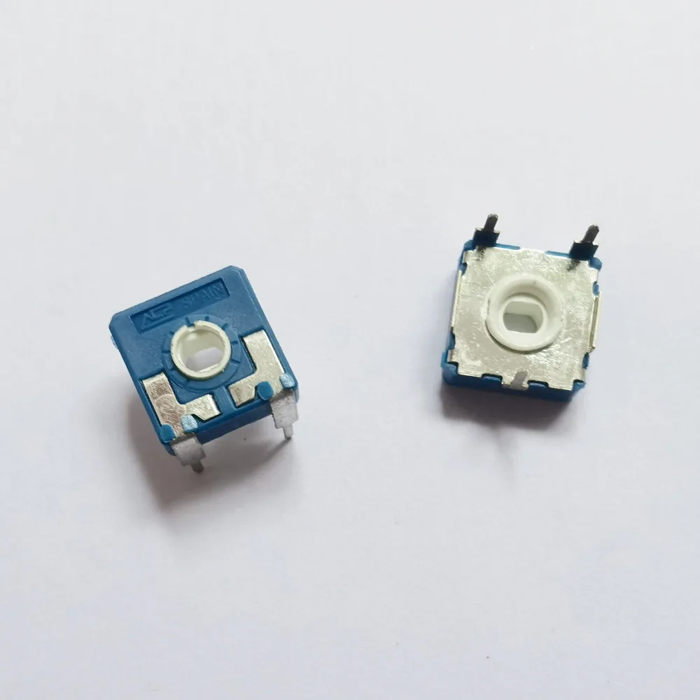 Original new 100% CA14NV15 10K 20K 100K RT3.52 square adjustable potentiometer (SWITCH)
Original new 100% CA14NV15 10K 20K 100K RT3.52 square adjustable potentiometer (SWITCH)