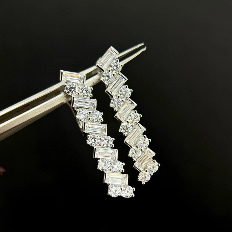 Hot Brand New Pure 925 Sterling Silver Jewelry Star Cut Earrings Luxury Design Wedding Fashion Party Silver Diamond Earrings
Hot Brand New Pure 925 Sterling Silver Jewelry Star Cut Earrings Luxury Design Wedding Fashion Party Silver Diamond Earrings