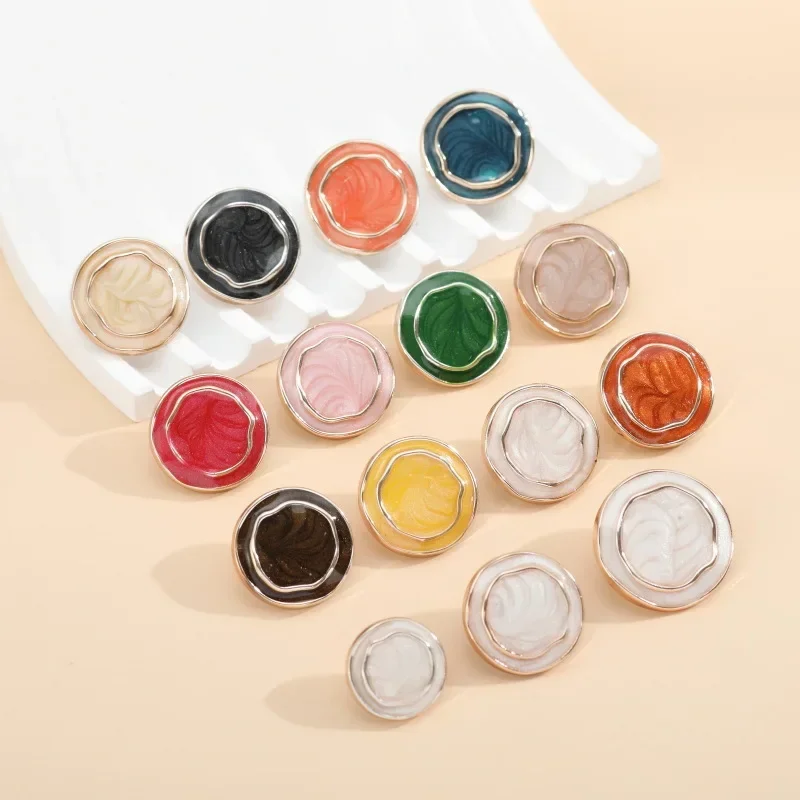 10pcs Buttons Fashionable Buttons Plating Gold Color Plastic Shank Buttons Garment Accessories DIY Apparel Sewing Supplies
10pcs Buttons Fashionable Buttons Plating Gold Color Plastic Shank Buttons Garment Accessories DIY Apparel Sewing Supplies