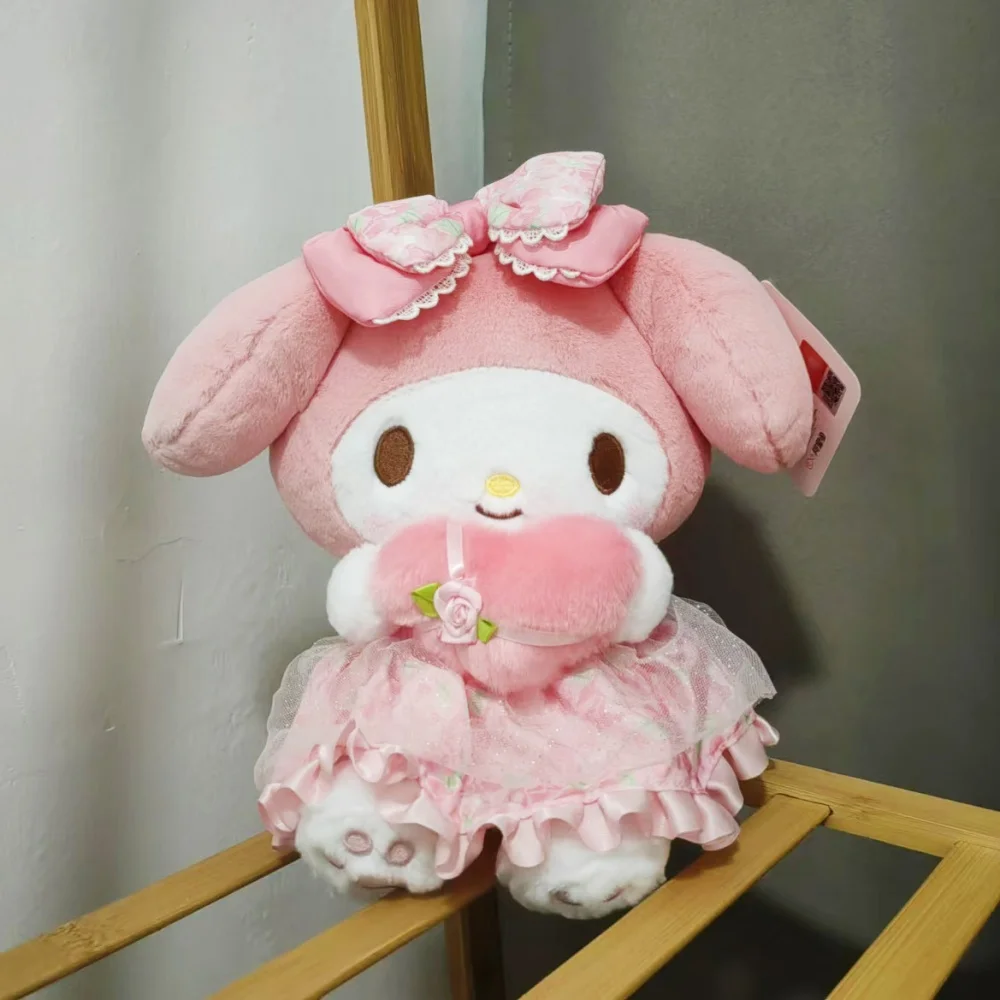 Плюшевые игрушки Sanrio Flower My Melody, милые подарочные игрушки для девушки, кавайные мягкие игрушки, куклы, игрушки для украшения автомобиля и дома
Плюшевые игрушки Sanrio Flower My Melody, милые подарочные игрушки для девушки, кавайные мягкие игрушки, куклы, игрушки для украшения автомобиля и дома