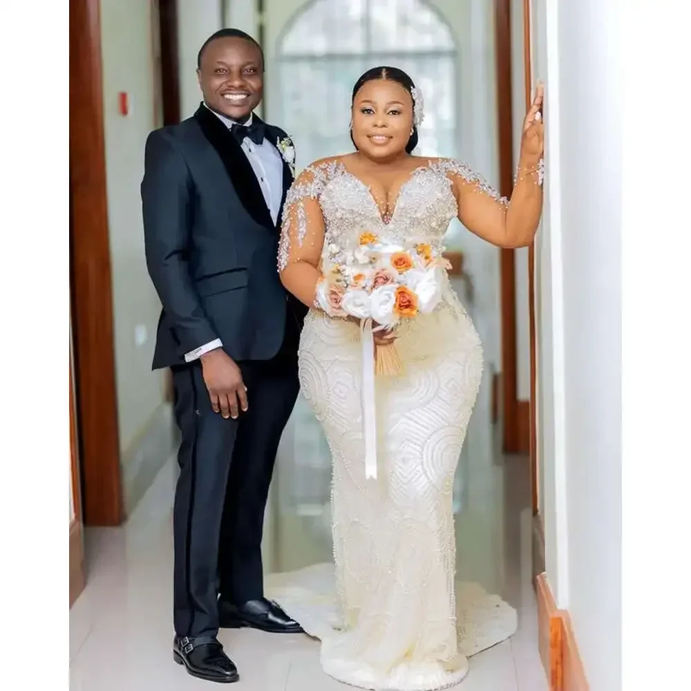 Свадебное платье русалки больших размеров с круглым вырезом и блестящими жемчужными бусинами со съемной юбкой, садовое свадебное платье с длинными рукавами
Свадебное платье русалки больших размеров с круглым вырезом и блестящими жемчужными бусинами со съемной юбкой, садовое свадебное платье с длинными рукавами