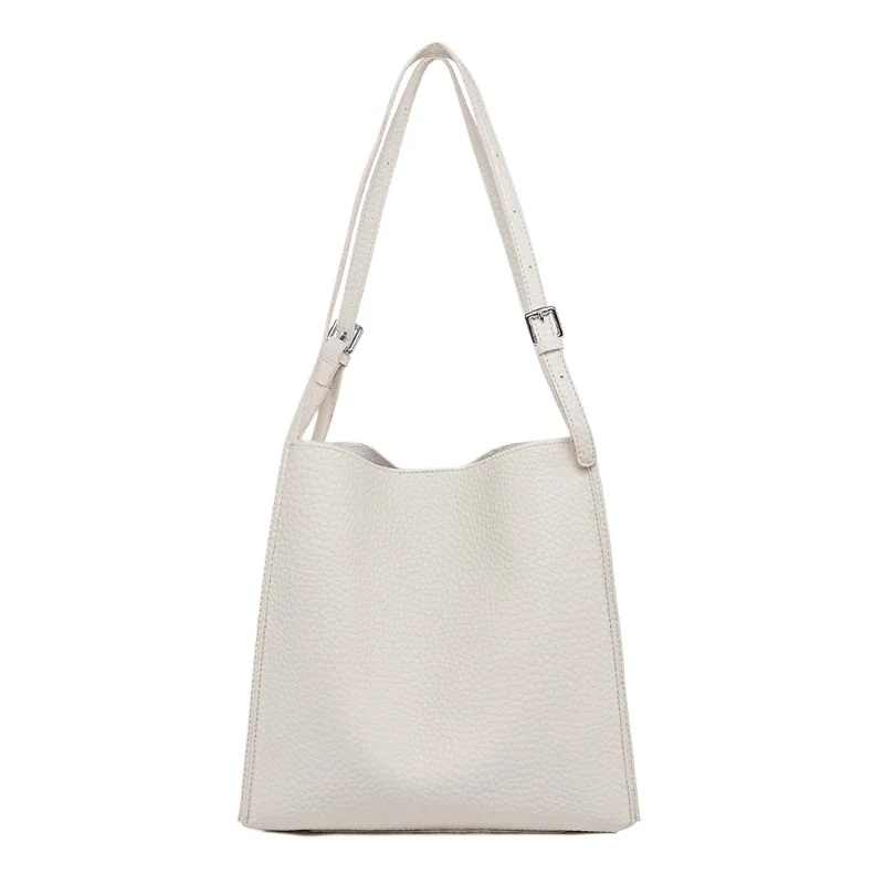Women's Pebbled Shoulder Bag with Adjustable Crossbody Strap Large Capacity Tote for Work Commuter Handbag
Women's Pebbled Shoulder Bag with Adjustable Crossbody Strap Large Capacity Tote for Work Commuter Handbag