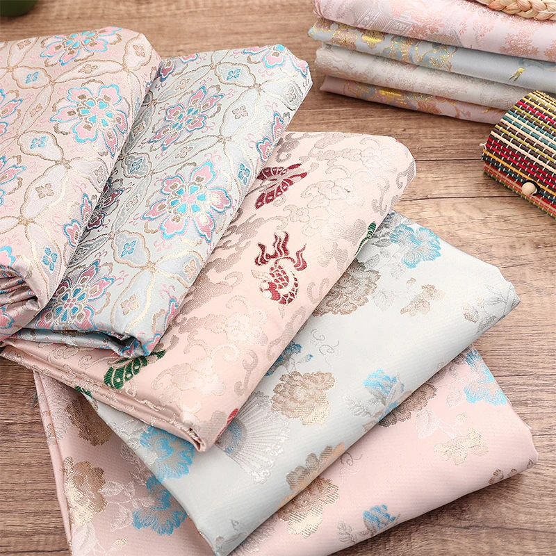 100cm High-End Brocade Fabric New Chinese Style Ancient Costume Hanfu Dress Kimono Clothing Cushion Pillow DIY Sewing Fabric
100cm High-End Brocade Fabric New Chinese Style Ancient Costume Hanfu Dress Kimono Clothing Cushion Pillow DIY Sewing Fabric