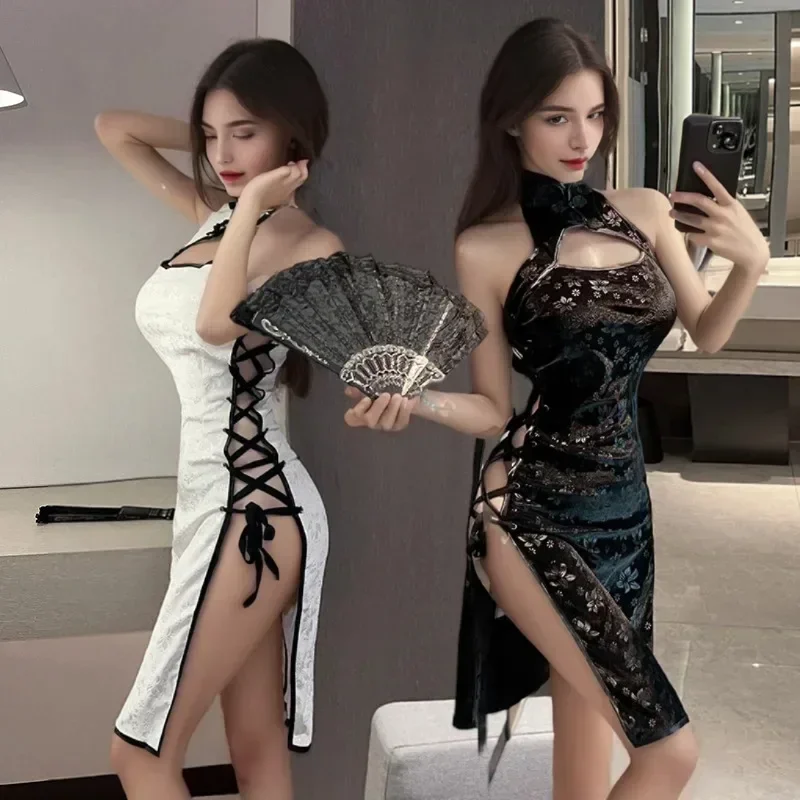 Sexy Lingerie Female Chinese Cheongsam Uniform Side Lacing Open Hollow Out Nightdress Night Club Hot Exotic Wear for Women Girls
Sexy Lingerie Female Chinese Cheongsam Uniform Side Lacing Open Hollow Out Nightdress Night Club Hot Exotic Wear for Women Girls