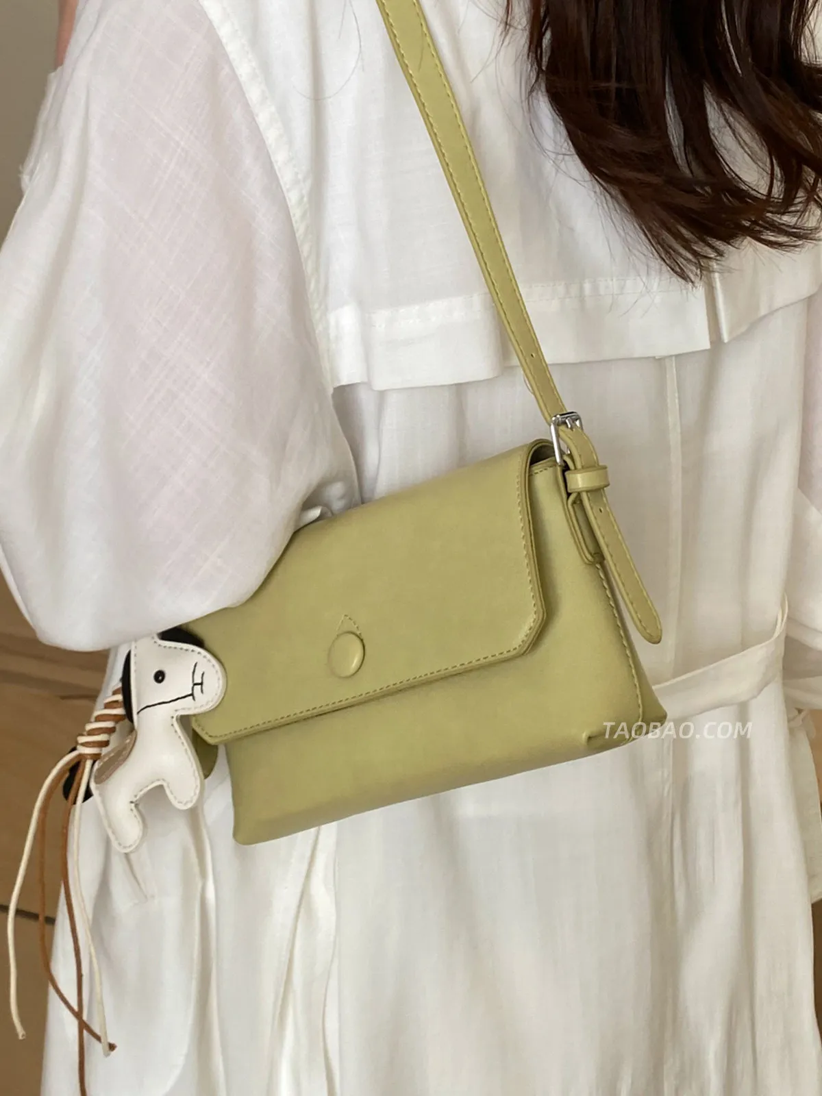 Pu Leather Crossbody Bag For Women 2026 New Large Capacity Buckle Shoulder Bags Solid Color Shopping Casual Coin Purses
Pu Leather Crossbody Bag For Women 2026 New Large Capacity Buckle Shoulder Bags Solid Color Shopping Casual Coin Purses