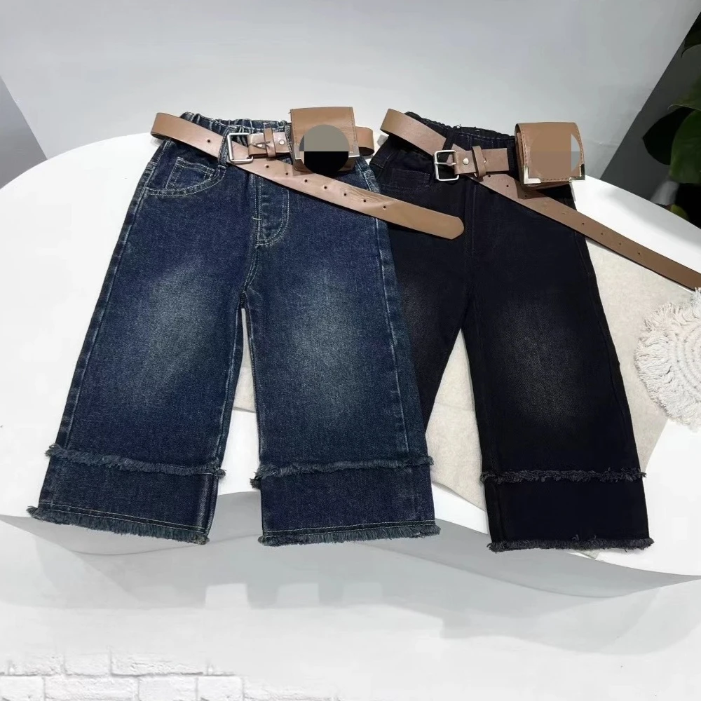 Kids jeans for Girls pants without belts 2025 autumn girls Korean version of foreign style straight
Kids jeans for Girls pants without belts 2025 autumn girls Korean version of foreign style straight