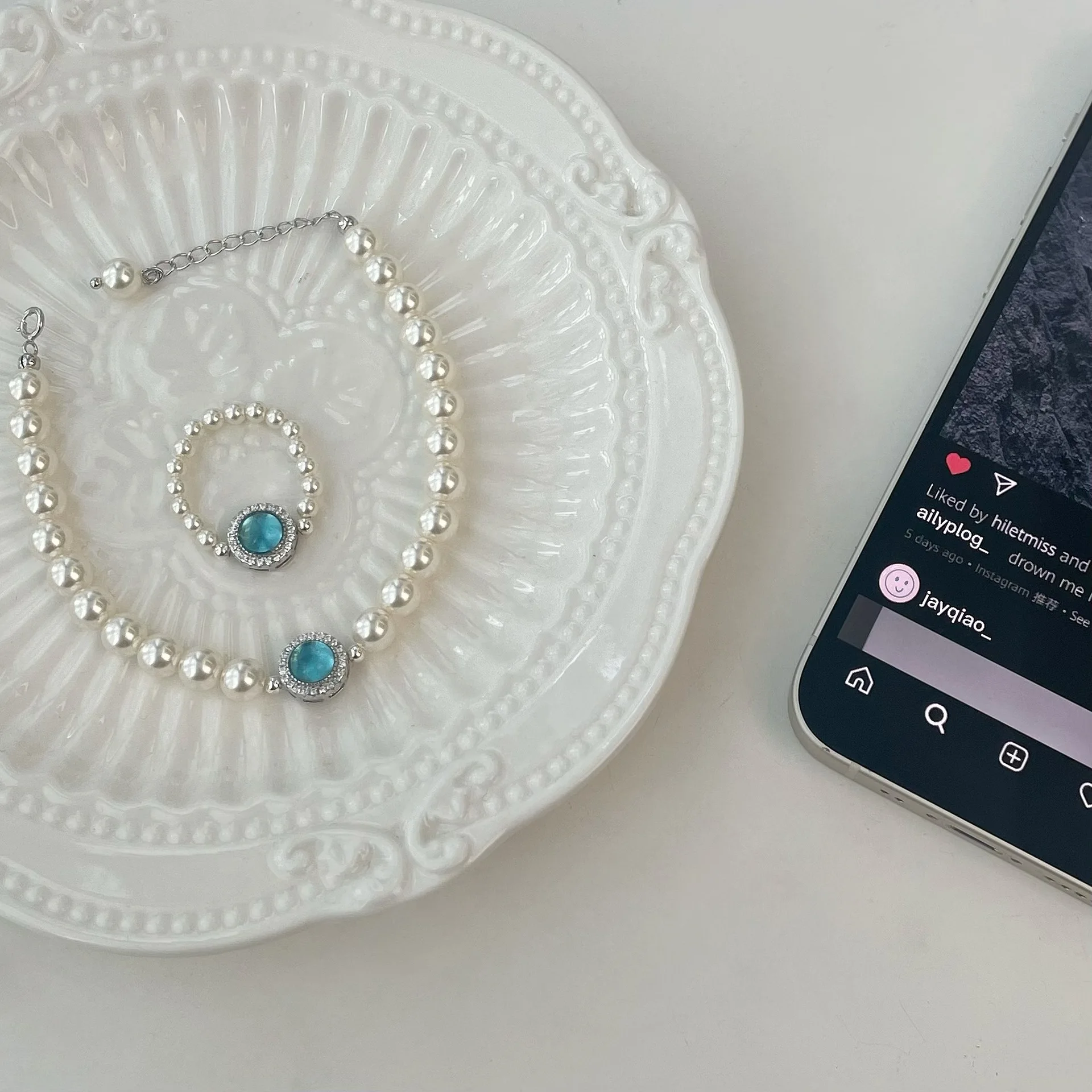 French-style fashion S925 sterling silver pearl aquamarine bracelet and ring, elegant and luxurious high-end jewelry
French-style fashion S925 sterling silver pearl aquamarine bracelet and ring, elegant and luxurious high-end jewelry