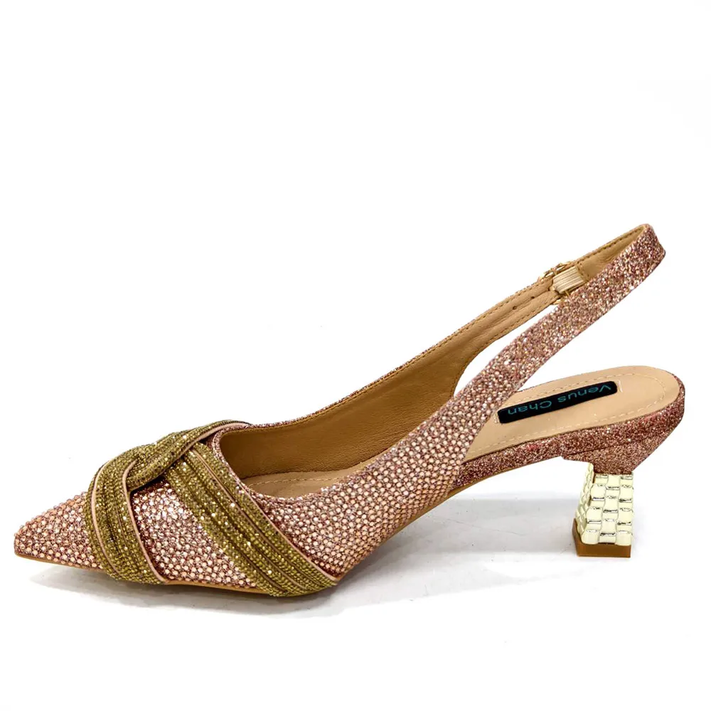 2026 Fashion Elegant Sweet Summer High Heel Sandal Pointed Toe Fashion Brand Women's Shoes Stylish Design for Casual Occasions
2026 Fashion Elegant Sweet Summer High Heel Sandal Pointed Toe Fashion Brand Women's Shoes Stylish Design for Casual Occasions