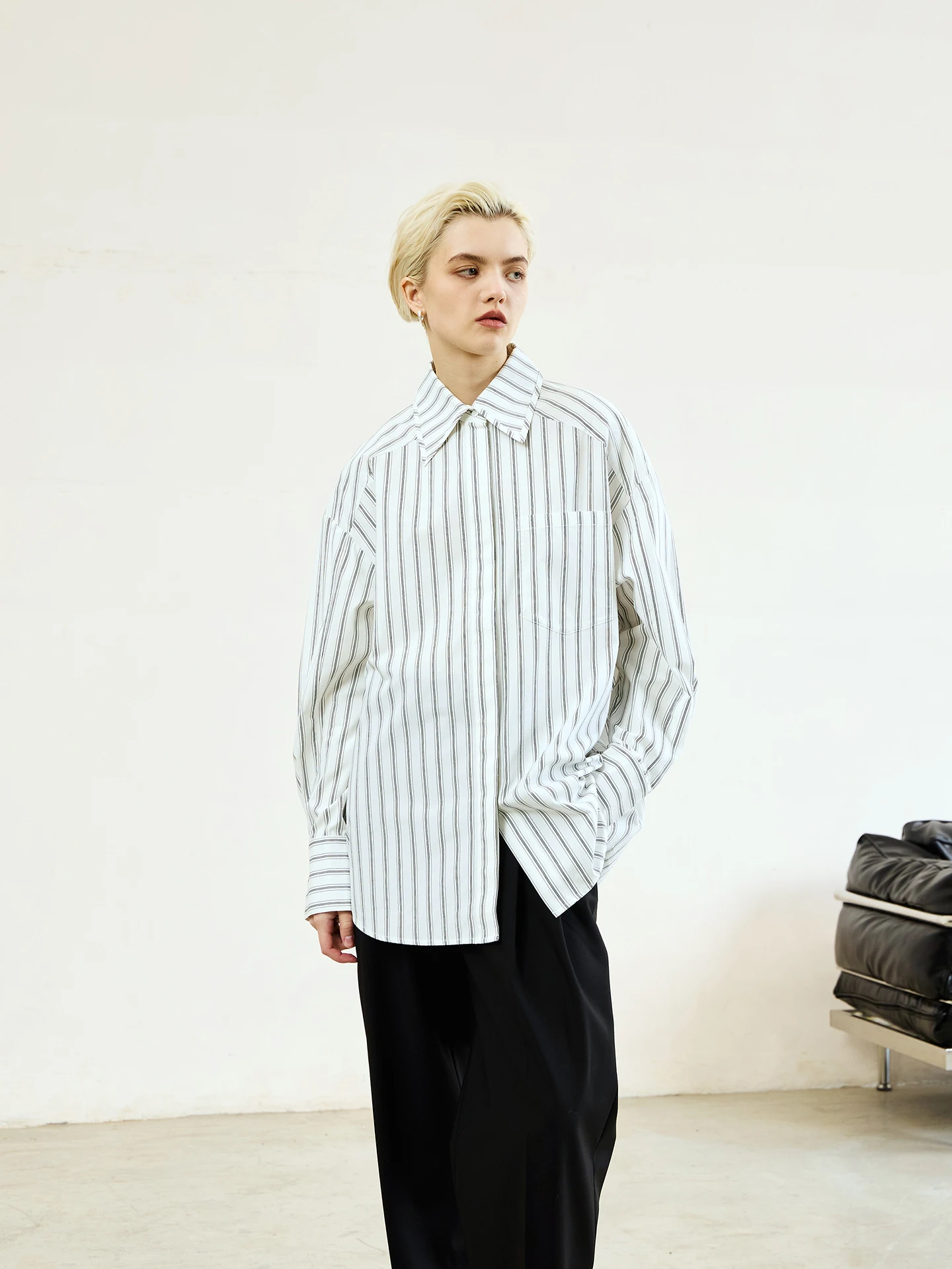 Женские длинные носки MeeMeeLab из смесового хлопка с текстурной полоской и 3D-эффектом, оригинальные, с карбоновым волокном
Женские длинные носки MeeMeeLab из смесового хлопка с текстурной полоской и 3D-эффектом, оригинальные, с карбоновым волокном