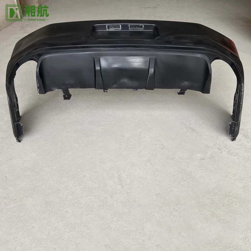 Suitable for Ford Mustang 2013 Mustang GT500 Shelby carbon fiber rear bumper
Suitable for Ford Mustang 2013 Mustang GT500 Shelby carbon fiber rear bumper
