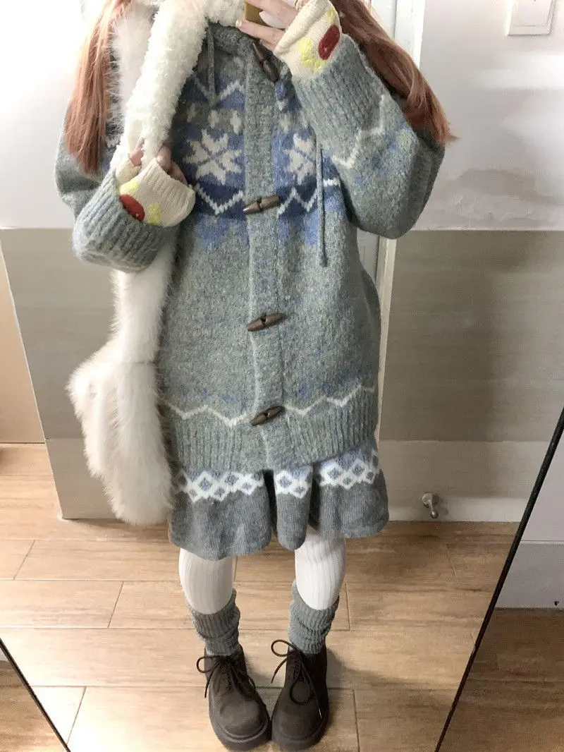 Korean Fashion Jacquard Two Piece Sets Womens Outifits Winter Loose Hooded Sweater + High Waisted Skirt Women Y2k Suits
Korean Fashion Jacquard Two Piece Sets Womens Outifits Winter Loose Hooded Sweater + High Waisted Skirt Women Y2k Suits