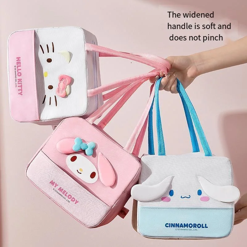 Сумка Sanrio Melody Lunch Box Bento с едалями, специально для студентов, офисных работников, утолщенная изоляционная сумка из алюминиевой фольги
Сумка Sanrio Melody Lunch Box Bento с едалями, специально для студентов, офисных работников, утолщенная изоляционная сумка из алюминиевой фольги