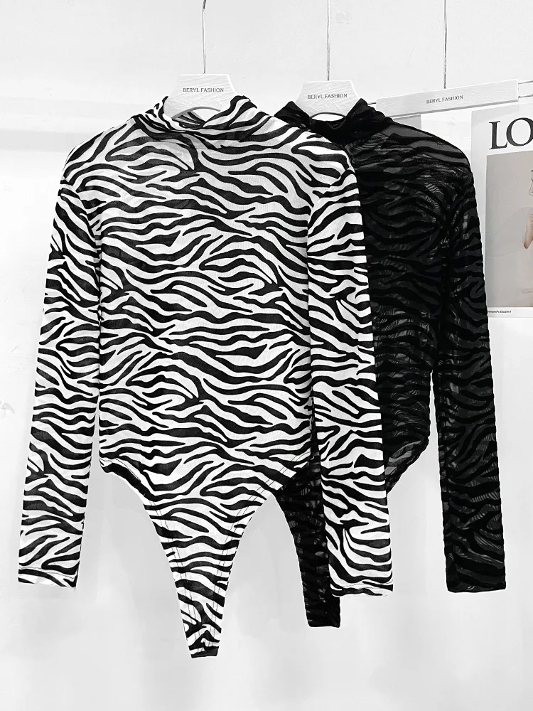 2025 New Women Bodycon Bodysuit Sexy Transparent Mesh Stretchy Jumpsuits Flocking Slim Top Tee Streetwear Long Sleeve 52902
2025 New Women Bodycon Bodysuit Sexy Transparent Mesh Stretchy Jumpsuits Flocking Slim Top Tee Streetwear Long Sleeve 52902
