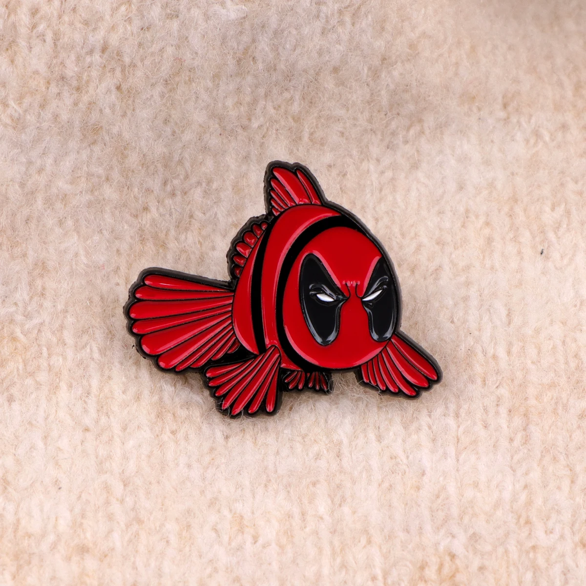 Cute Ugly Fish Enamel Pin Movie Inspiration Badges on Backpack Brooches for Women Men Lapel Pins Cosplay Accessories Toys Gift
Cute Ugly Fish Enamel Pin Movie Inspiration Badges on Backpack Brooches for Women Men Lapel Pins Cosplay Accessories Toys Gift