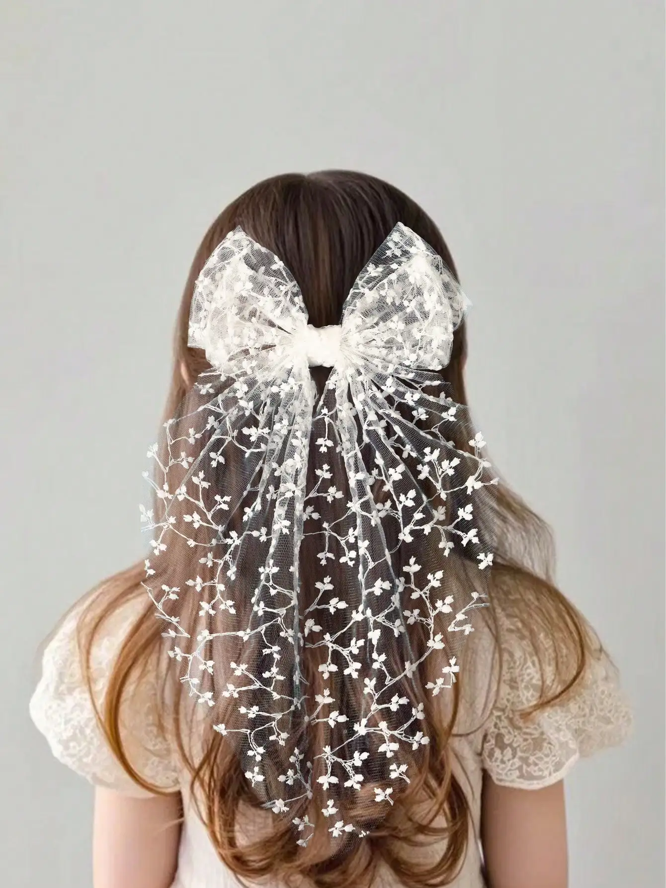 1pc Girls Elegant Cute White Lace Embroidered Bowknot Hair Clip, Wedding Hair Accessory, Suitable For Teens, Daily, Holiday, Par
1pc Girls Elegant Cute White Lace Embroidered Bowknot Hair Clip, Wedding Hair Accessory, Suitable For Teens, Daily, Holiday, Par