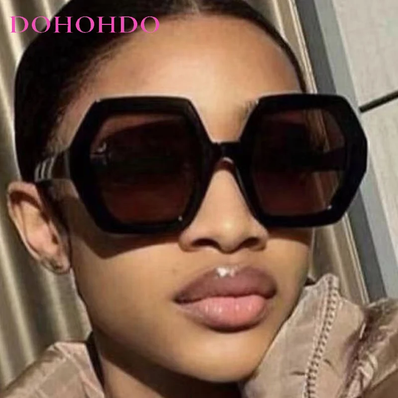 Trendy Luxury Design Oversized Polygon Women Sunglasses Retro Big Frame Sunglass Men Travel Driving Female Eyewear Lentes UV400
Trendy Luxury Design Oversized Polygon Women Sunglasses Retro Big Frame Sunglass Men Travel Driving Female Eyewear Lentes UV400