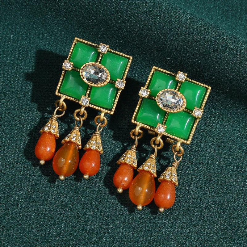 Square Four Grid Natural Stone Drop Earring Green Agate Vintage Jewelry Pendant Beeswax Retro Women Antique Gold Color Gifts
Square Four Grid Natural Stone Drop Earring Green Agate Vintage Jewelry Pendant Beeswax Retro Women Antique Gold Color Gifts