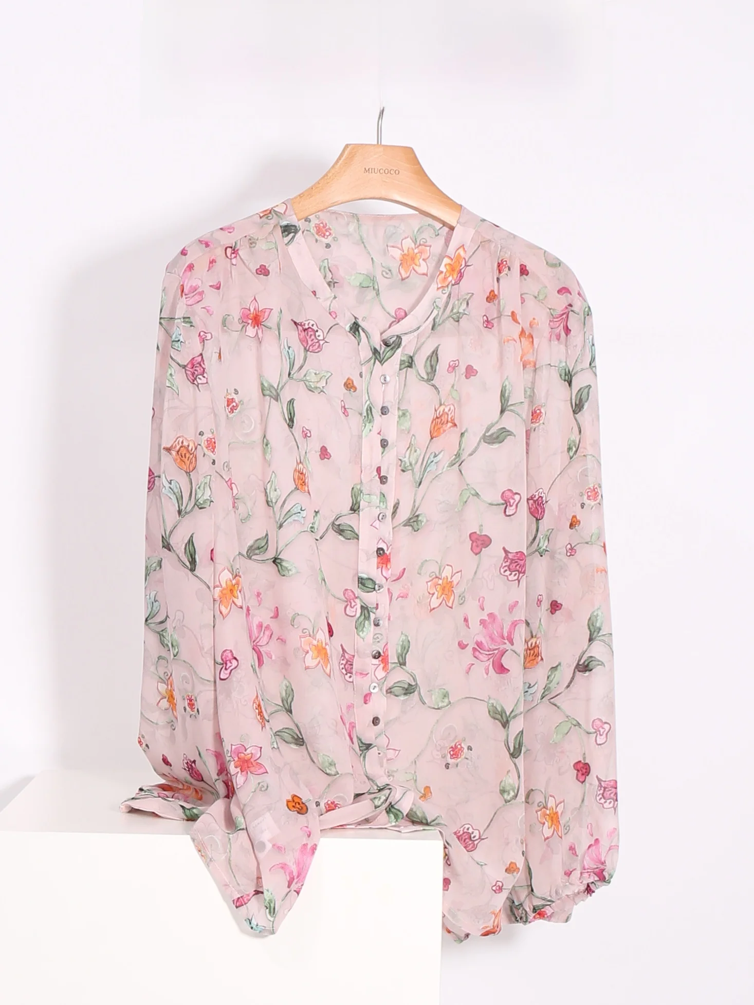 Floral Print Blouse Women's Elegant Pink Shirt Korean Style Loose Fit Long Sleeve Button up Casual Office Wear
Floral Print Blouse Women's Elegant Pink Shirt Korean Style Loose Fit Long Sleeve Button up Casual Office Wear