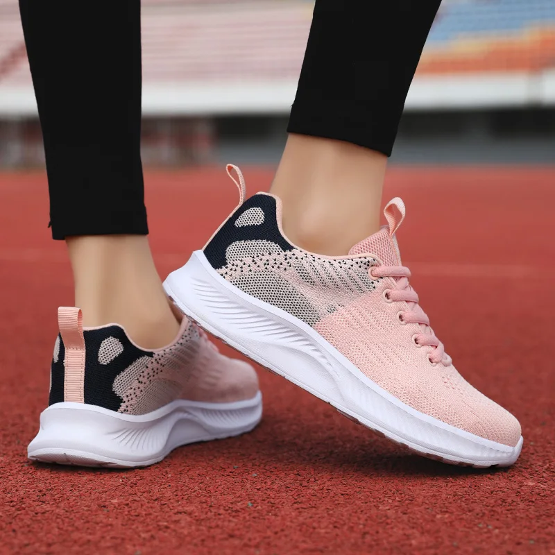 New Running Thick Soled Breathable Women's Shoes Lightweight Soft Soled Summer Student Sports and Leisure Low Cut Training Shoes
New Running Thick Soled Breathable Women's Shoes Lightweight Soft Soled Summer Student Sports and Leisure Low Cut Training Shoes