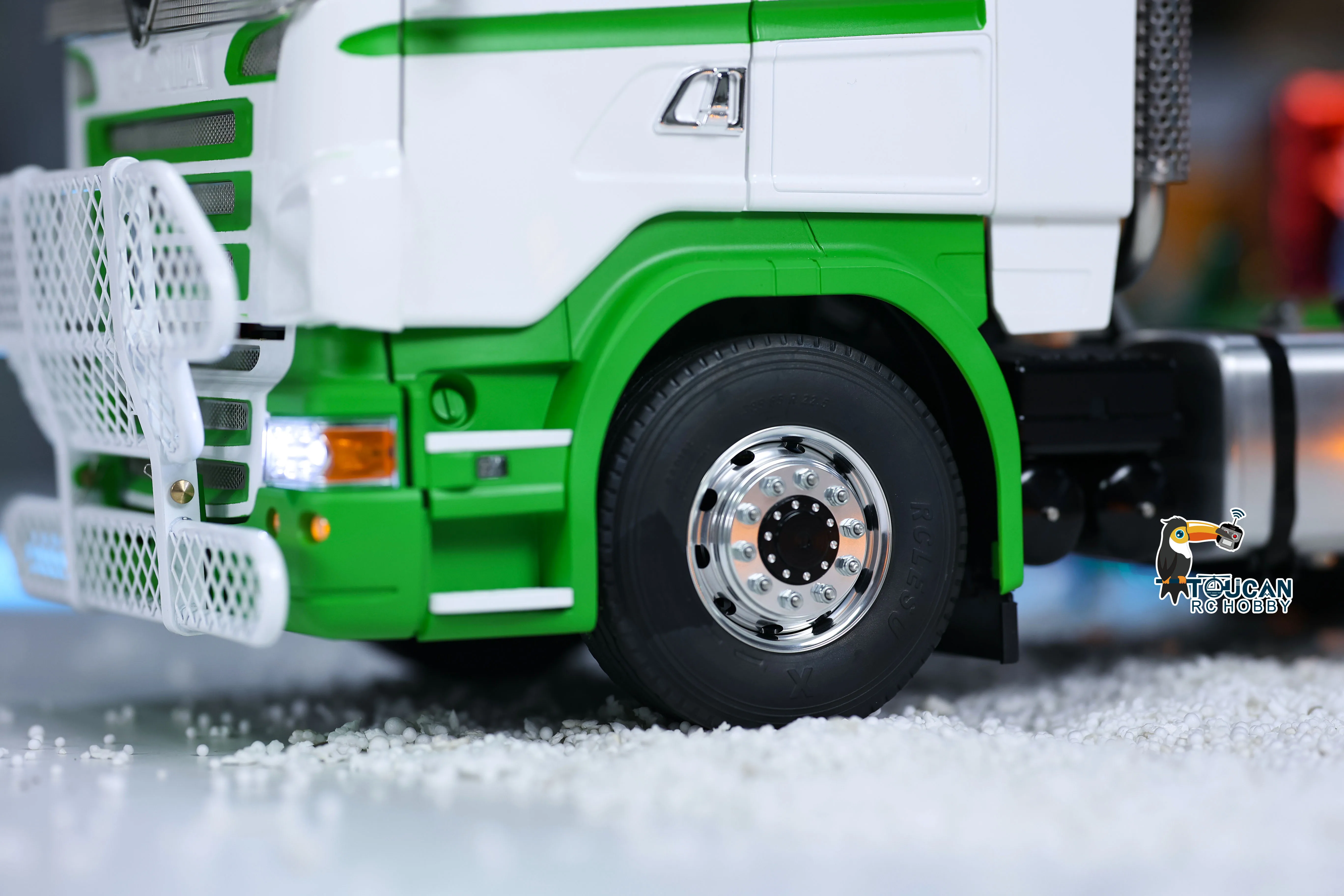 Радиоуправляемый трактор 1/14 LESU, металлическое шасси 6x6 для R730, автомобиль с дистанционным управлением, окрашенная, собранная игрушечная модель TOUCANHOBBY THZH1406
Радиоуправляемый трактор 1/14 LESU, металлическое шасси 6x6 для R730, автомобиль с дистанционным управлением, окрашенная, собранная игрушечная модель TOUCANHOBBY THZH1406